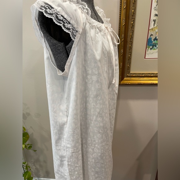 Carriage court 2 piece nightgown robe set ladies size 12/14 70s girly Vintage‎ - Picture 11 of 16